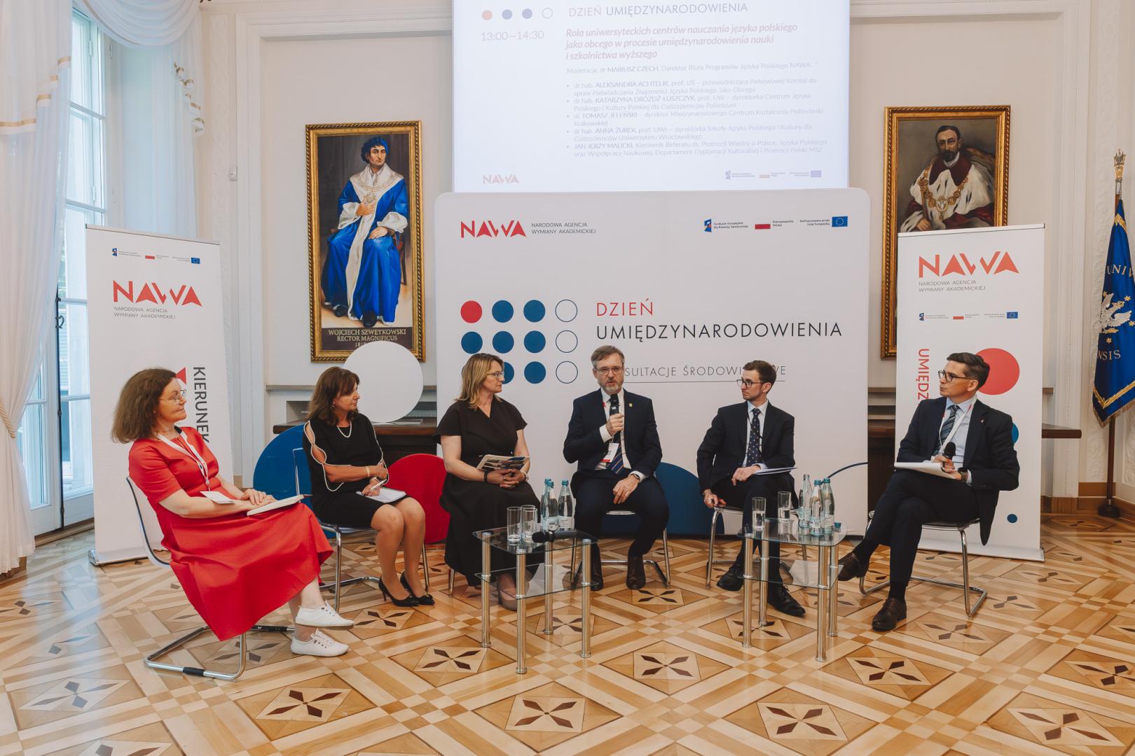 Panel ekspercki podczas NAWA „Dzień Umiędzynarodowienia” poświęcony umiędzynarodowieniu szkolnictwa wyższego.