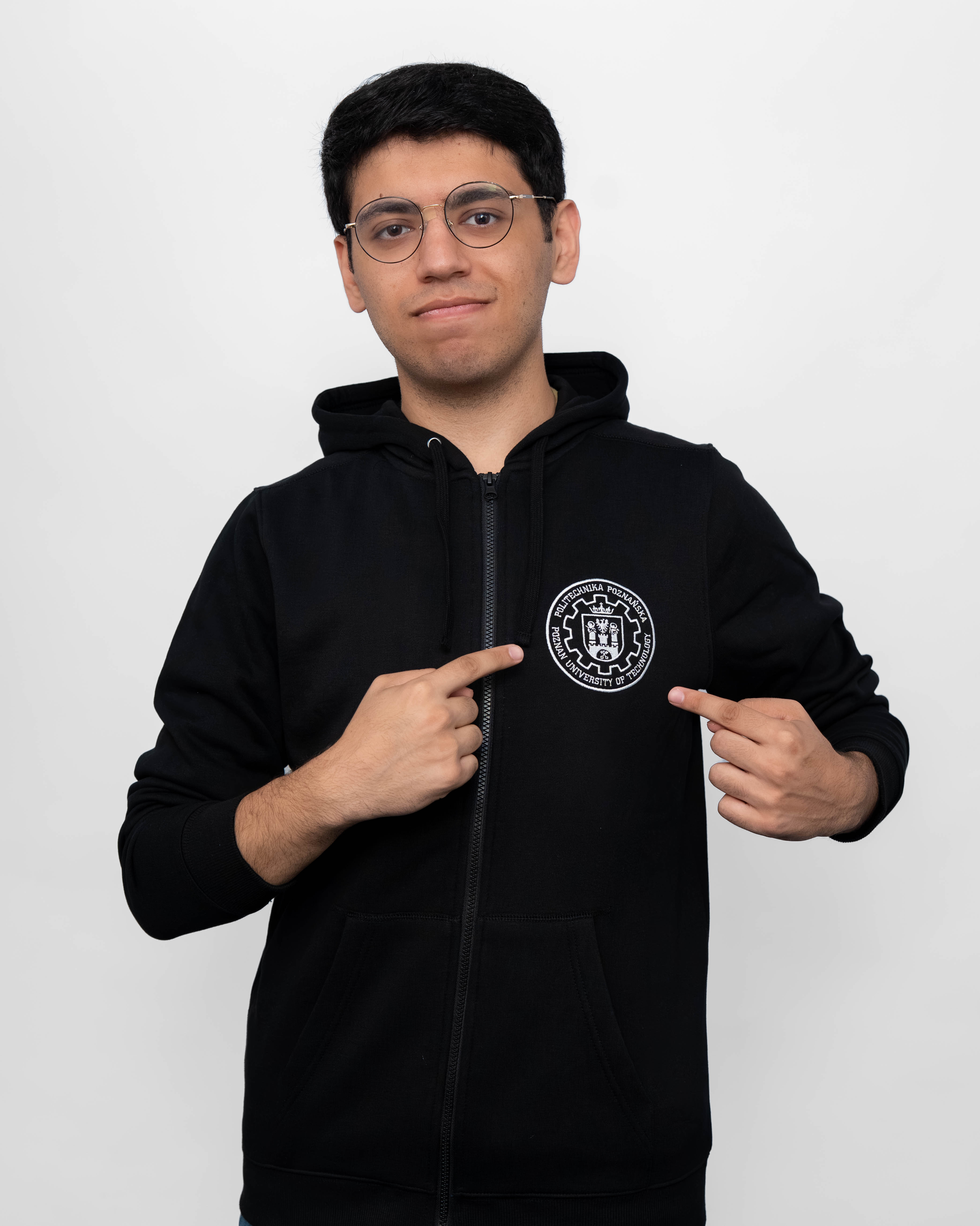 Bluza rozpinana z kapturem 
