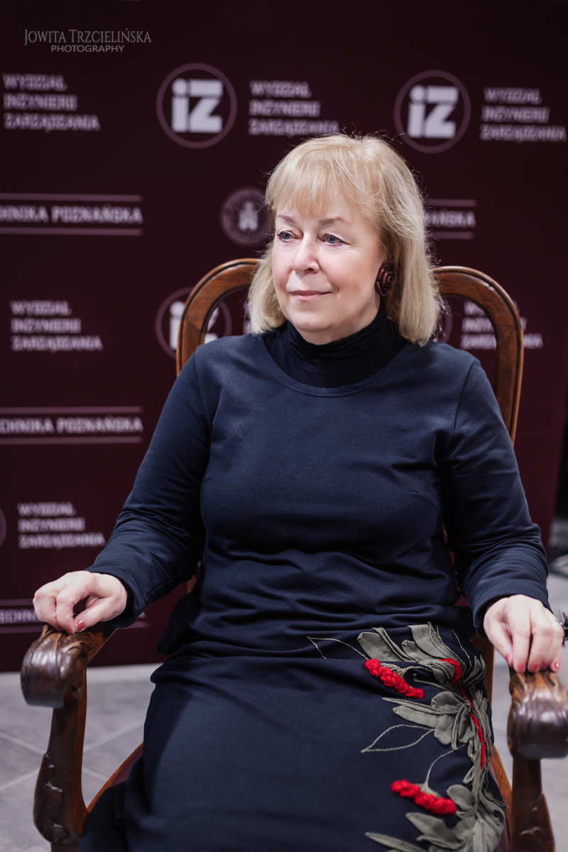 prof. dr hab. Teresa Łuczka