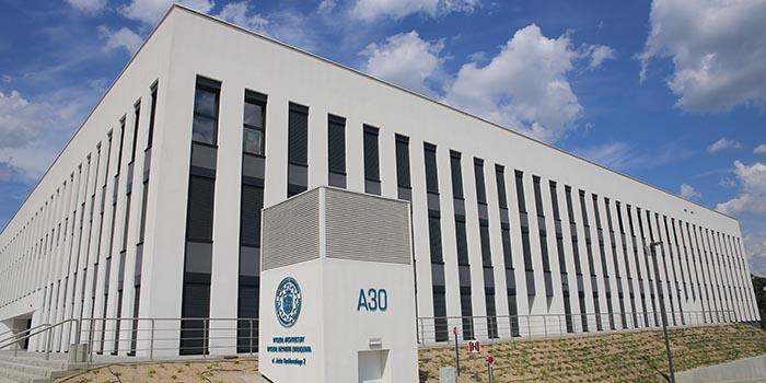 Budynek Architektury i Wydziału Zarządzania Politechniki Poznańskiej