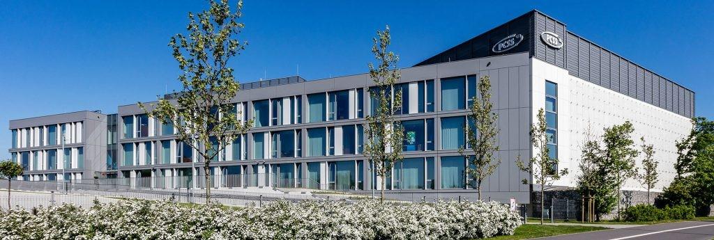 Poznańskie Centrum Superkomputerowo-Sieciowe - widok budynku