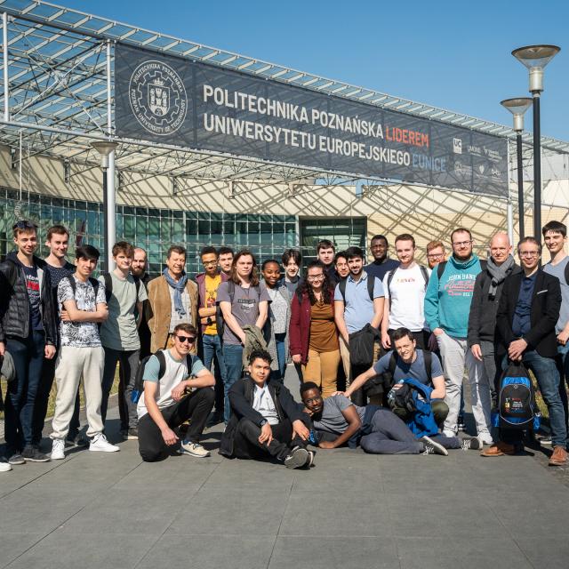 Wizyta studentów i wykładowców z University of MONS na Wydziale Informatyki i Telekomunikacji