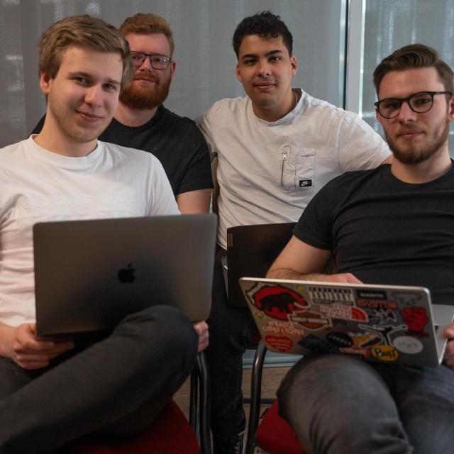 Wizyta studentów i wykładowców z University of MONS na Wydziale Informatyki i Telekomunikacji