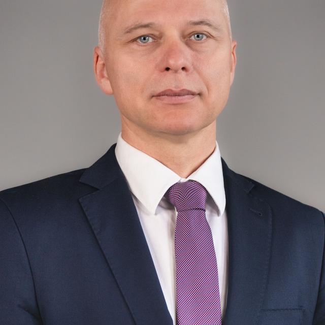 prof. dr hab. inż. Mariusz Głąbowski - Prorektor ds. współpracy międzynarodowej